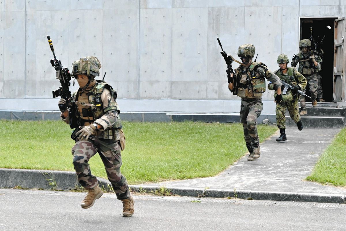 【東京新聞】自衛隊が他国軍との共同訓練の実施ペースを加速「緊張高める」懸念の声