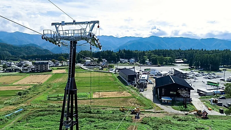 【長野県】白馬村、ベッドが足りない！訪日客殺到で宿泊戦争勃発！