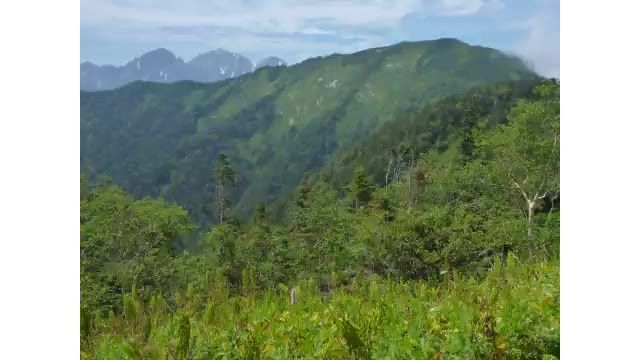 【登山】「寒さと疲労で動けなくなった」と救助要請、６２歳男性を救助