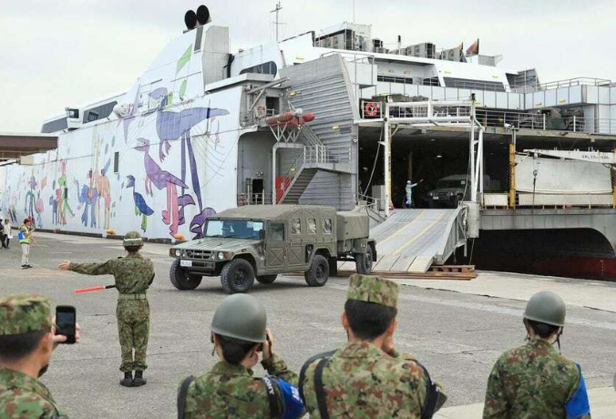 再）【国内】陸自過去最大規模の演習　南西有事など想定、横浜港で民間船陸揚げ