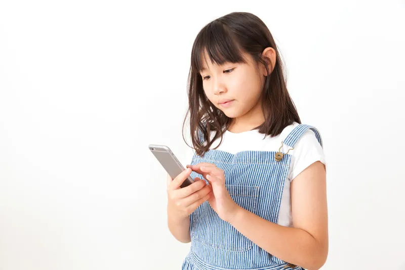 【スマホ】小中学生の子にiPhoneを持たせるとき、やっておきたい「2つの準備」