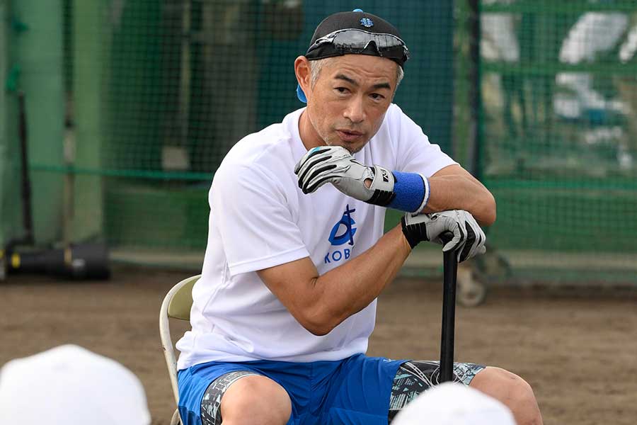 イチロー氏、今のメジャーは「退屈」　松井秀喜氏と10年ぶり再会…日本球界への影響も危惧