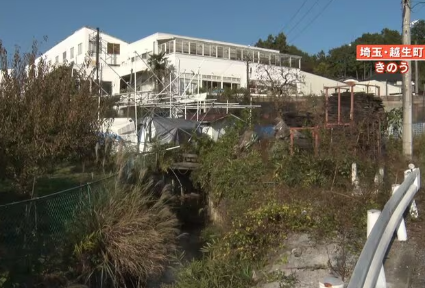 【なぜ】40年も「川の上に無許可で建造物」流れせき止め“水害”も…業者「以前の町長の許可を取った」裁判は町が全面勝訴