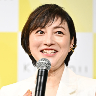 【芸能】広末涼子、自身の「七五三」写真公開で「面影ある」「昔から輝いてる」「かわいさズバぬけ」反響