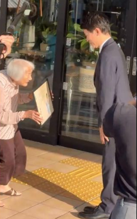 【動画あり】100歳のおばあちゃん、斎藤元彦氏を駅前で出待ちしてしまう　全兵庫県民が感涙