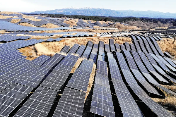 【メガソ】新規メガソーラー、電力買い取り価格上乗せ廃止へ…消費者が支払う再エネ賦課金が原資