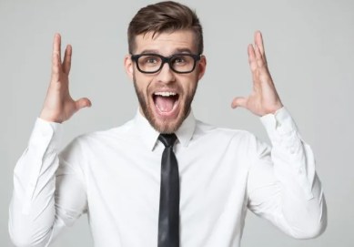 外国人「日本の餅って米から出来てる？温かい？醤油を付けて食べる？ウェッ…気持ち悪い」