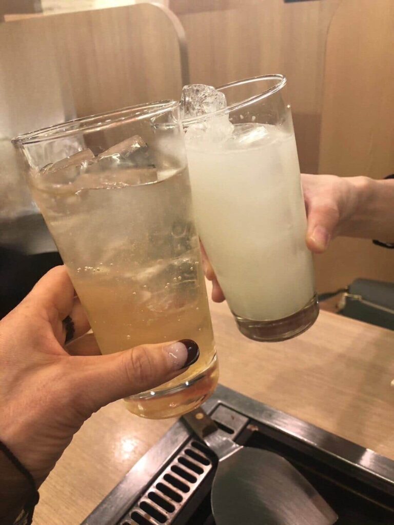 【東京】酎ハイ5杯か8杯か…飲んだ量めぐりトラブル　客はXで批判、居酒屋反論で「鍵垢」に