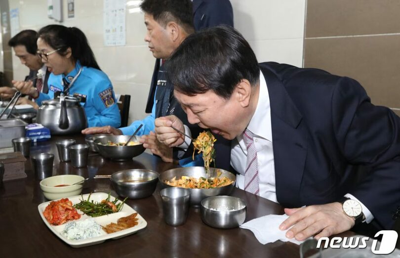 尹大統領が食べる？…韓国・拘置所メニューが話題「贅沢すぎ」とネット騒然