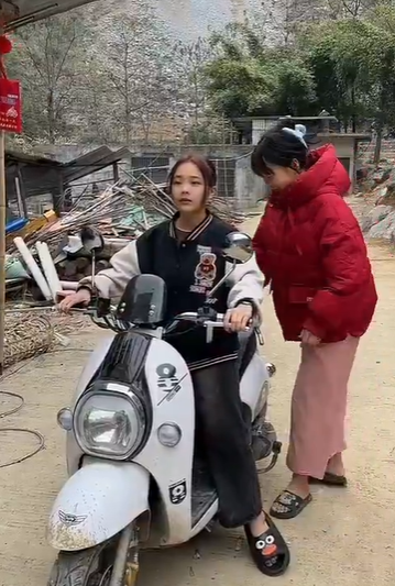 【動画】中国のど田舎生活、幸せそうwwwww