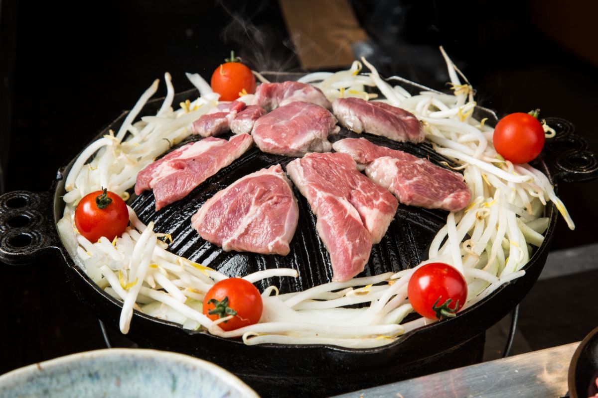 【香川】飲食店で食中毒　３人に症状　カンピロバクターを検出　生ジンギスカン、とり肝さしなどを食べたという