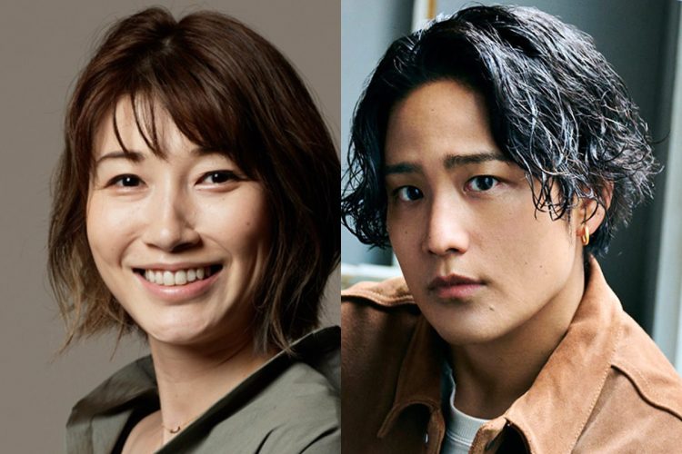 WEST.桐山照史&狩野舞子 大はしゃぎのハネムーンを空港ロビーで目撃 顔を寄せ合い楽しそうにおしゃべり 狩野は航空券をなくして大騒ぎ