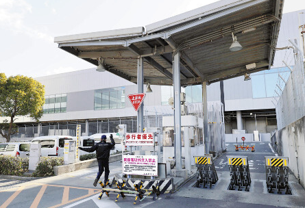 万博迫る関西空港で警備に隙…壁を乗り越え制限区域に侵入した男、車を盗んで滑走路近く走行