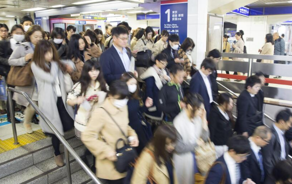 ドイツ人記者「日本人はなぜ時間を厳守できるのか」「ドイツで消えた秩序の美徳が日本ではまだきれいに残っている」