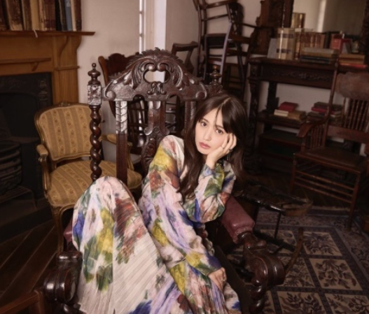 【悲報】彼氏バレ声優・前田佳織里さん、黒岩メダカのED主題歌を降板ｗｗｗ