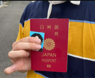 【朝鮮日報】「性的暴行に遭った」と虚偽告訴された韓日ハーフの人気ユーチューバー、不起訴処分告知書を公開して心情吐露