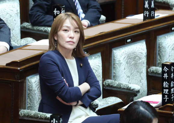 「竹島の日」島根県が20回目式典開催　政府代表で今井絵理子政務官が出席、首相ら見送り