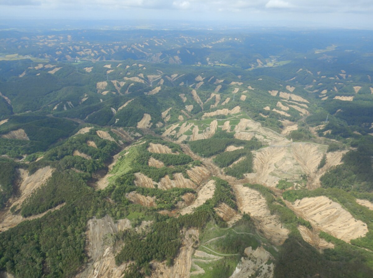 北海道路陥没