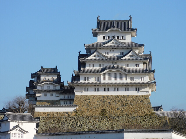 姫路城入城…「市民以外」２．５倍に値上げ―兵庫県姫路市