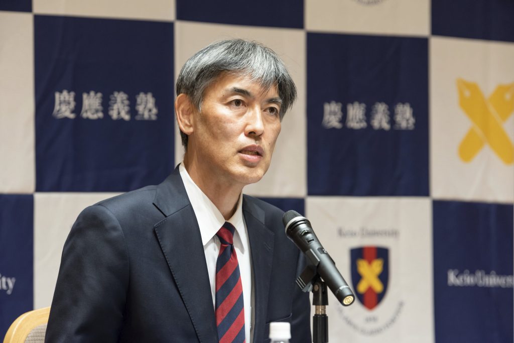 慶應学長「国公立大学の学費、私立と比べ安すぎて不公平」　日本政府「かしこまりました」