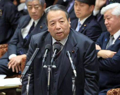 村上総務相、質問されてないのに「フジテレビに天下りはない！」と答弁し注意を受ける