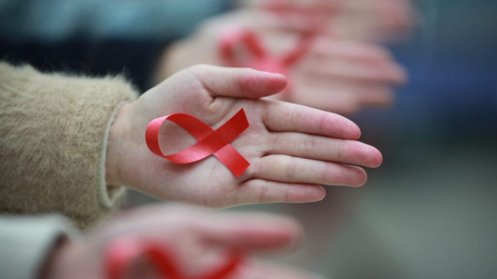 【中国】高齢者のHIV感染が爆発的に増加…感染経路は無防備な性行為