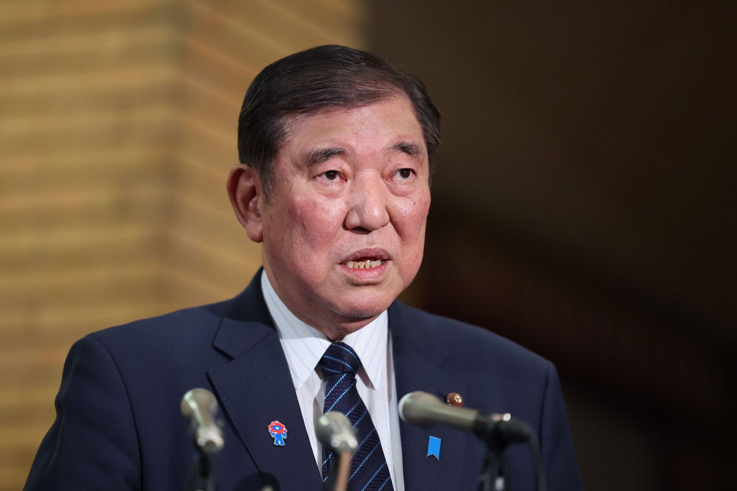 「開けた瞬間『これはヤバいな』と」石破首相から“10万円商品券”を渡された新人議員が本音明かす