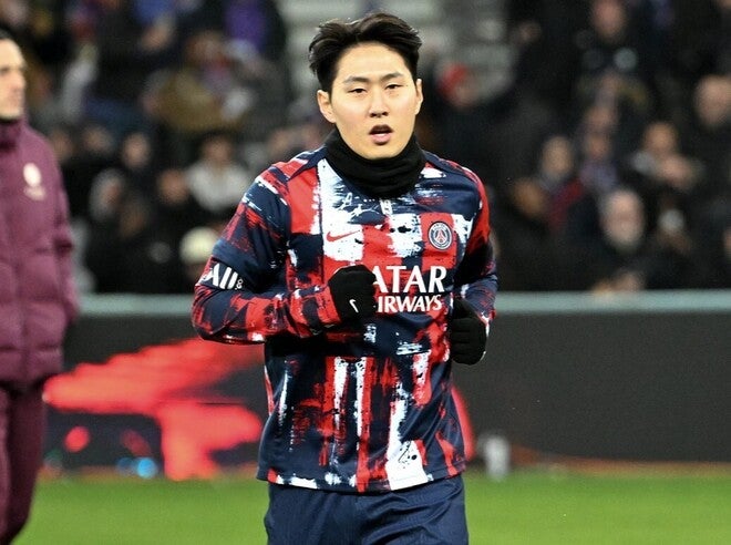 【サッカー】「どこで先発するんだ？」韓国代表イ・ガンイン、リバプール戦“出番なし”が日本でも反響！「日本は冷酷だ」