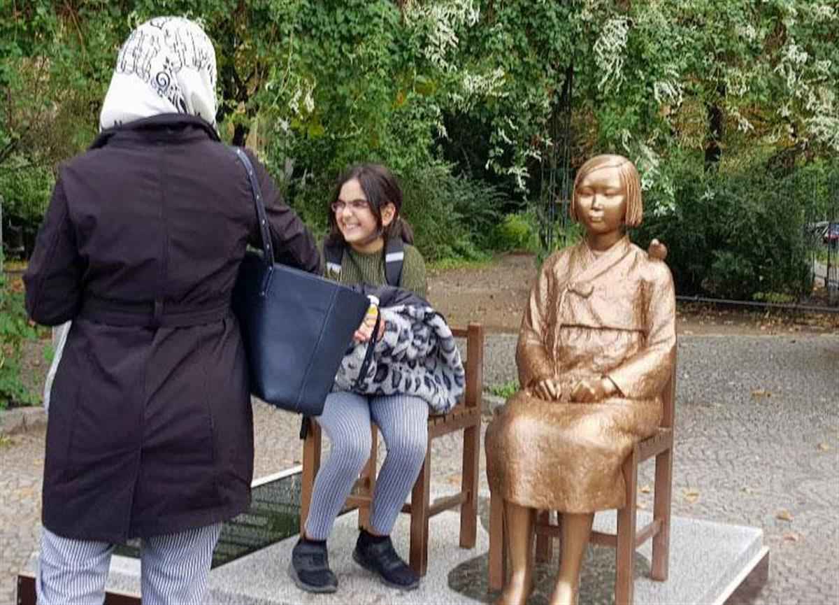 【ドイツで慰安婦像2体設置】ナチス博物館と教会で、国際女性デーに合わせて韓国系団体主導