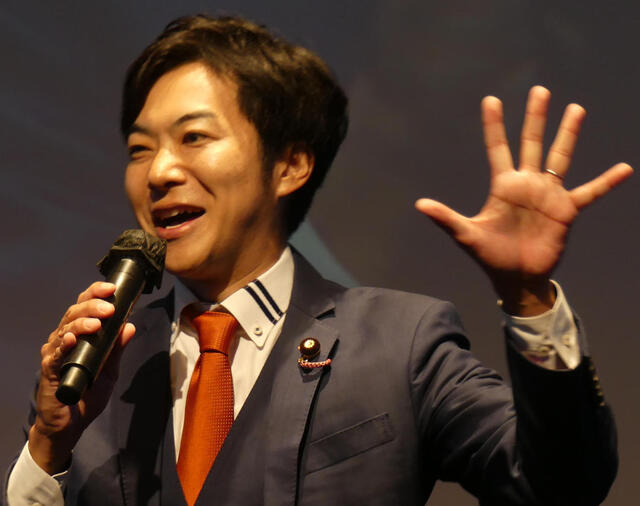 【昨月10月まで維新の政調会長を務めていた音喜多氏が古巣に異論】年収の壁めぐる法案対応 「複雑すぎる税制は維新の公約や簡素な行政機構を実現するという党綱領にも反する」
