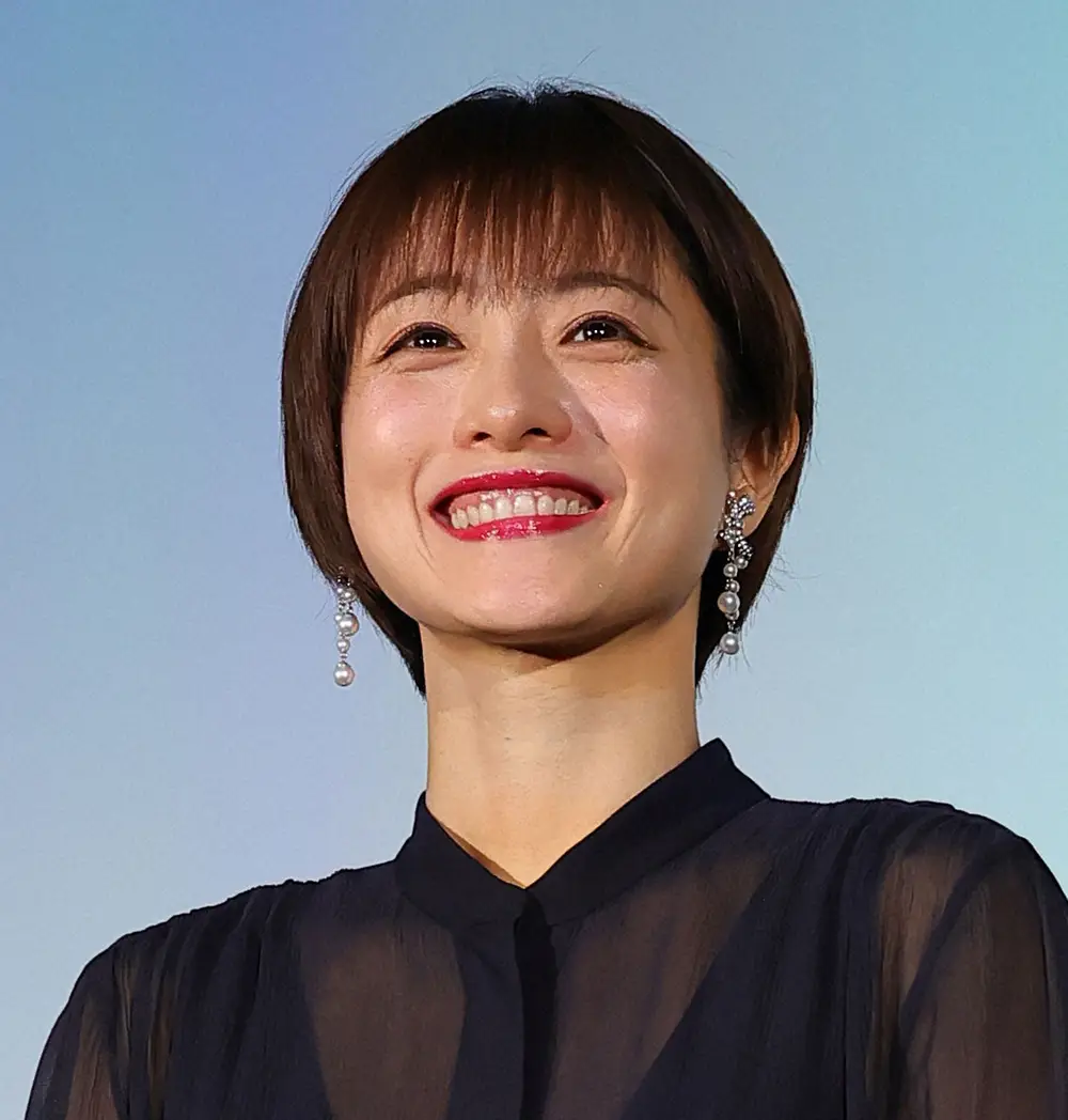【芸能】石原さとみ、第2子妊娠を発表 4月から産休へ