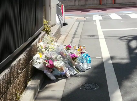 【配信】借金してまで「女性ライバー」にハマる…背景に"闇落ち"させる仕組み