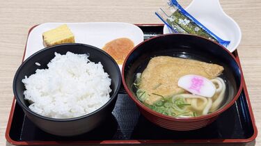 東京人、資さんうどんの｢610円モーニング｣に度肝抜かれる