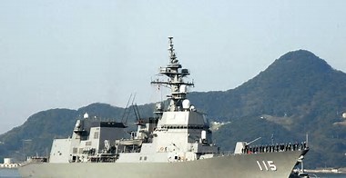 海自護衛艦「あきづき」が台湾海峡を通過…自衛隊単独で初、中国に対抗する狙い