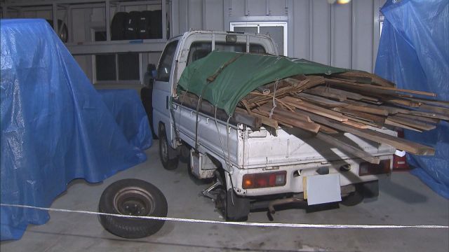 空飛ぶタイヤが女性を直撃、重体。岐阜