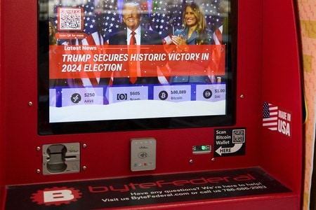 米大統領、暗号資産備蓄を指示＝没収資産活用