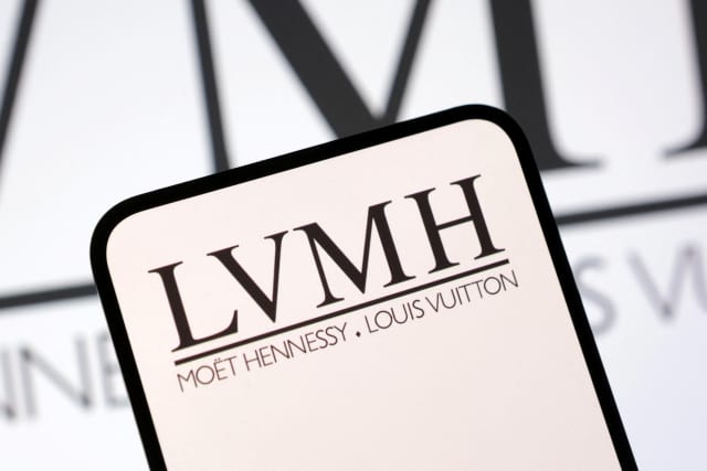 エルメスが世界最大の高級ブランドに、LVMHの時価総額上回る