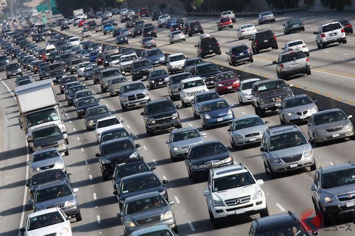 トランプ氏の「米国車が日本で売れてない！」発言が波紋… 実際「アメ車」は日本にアンマッチ？ 過去には「日本特化モデル」導入で失敗も