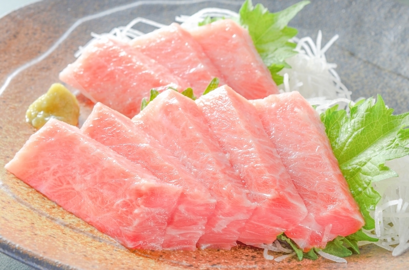 大トロって、「3きれしかねぇ！少なっ！」と思うけど食べると3きれの理由が分かるんだよな
