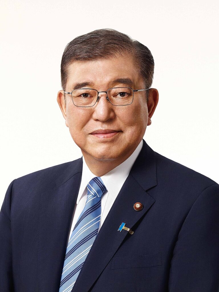 【朗報】日本政府「なんの専門性もない途上国の外国人を田舎にたくさん受け入れることに決定しました」