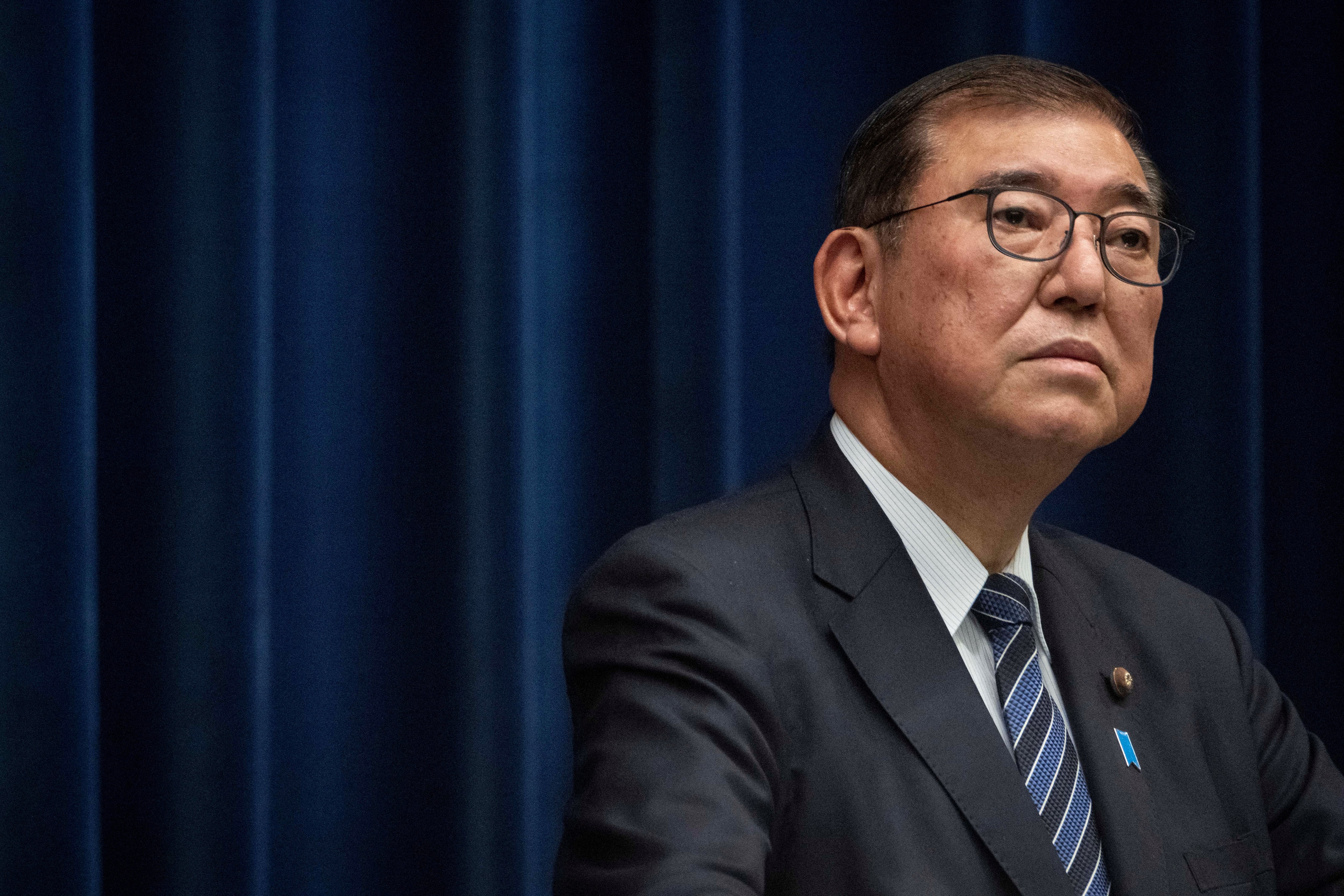 石破自民党　低所得者向けの物価高対策に意欲　非課税世帯にお金配ります😢