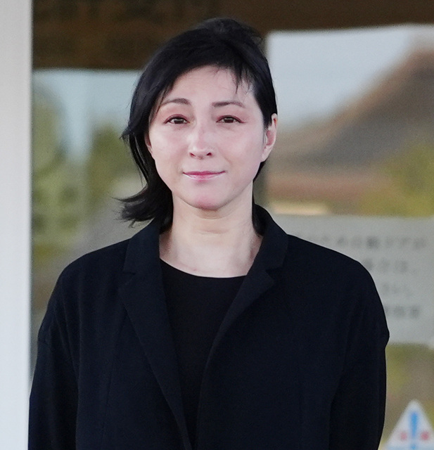 釈放広末涼子の「目の周り」めぐりＸで議論勃発「泣いた後目が腫れてる」説と「メイク説」噴出
