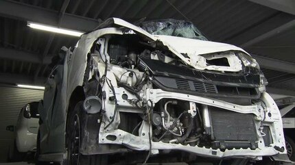 15～17歳の少年少女4人が乗る車が石垣に衝突…無免許運転か 1人が胸など強く打ち重傷