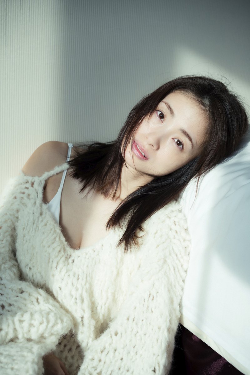 39歳・3児の母の上戸彩、15年ぶり写真集に「どのような方が見てくださるんだろう」