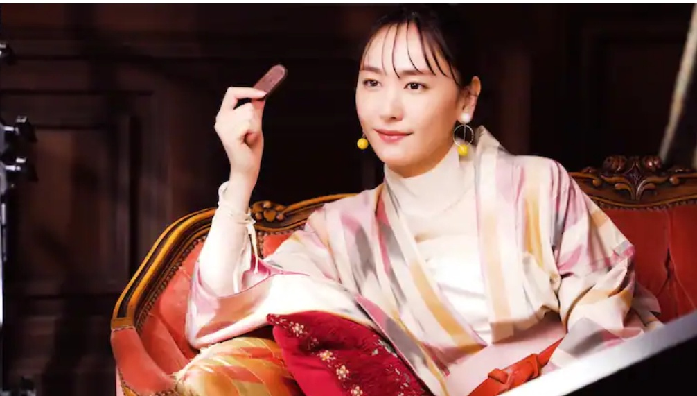 【画像】新垣結衣さん（36）、『忘れられない初体験』を語る………「生のとき　はじめまして」