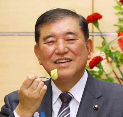 「当選したらこういう政策を行います」→当選後→「出来ません」←日本人ナメられてるね