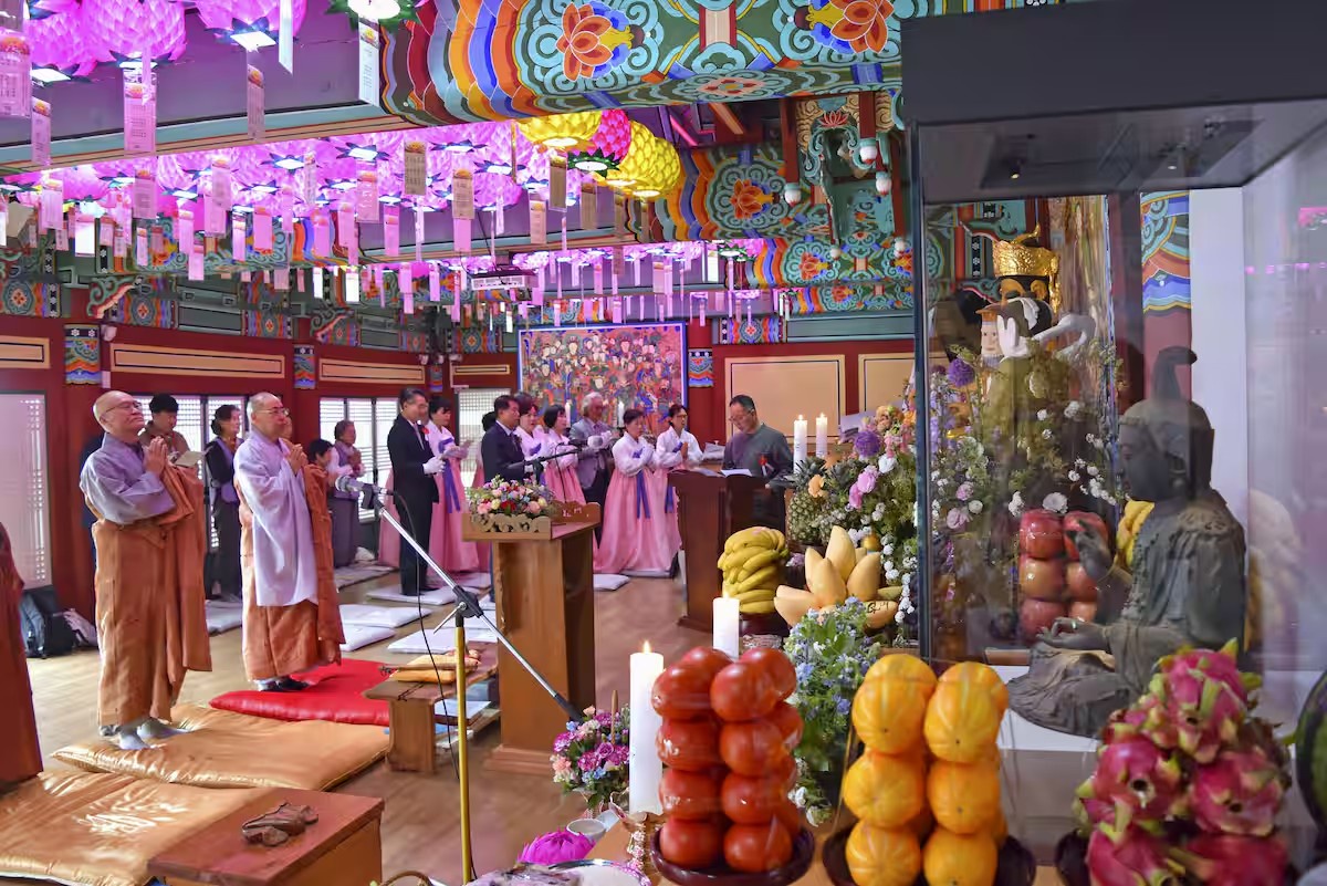 韓国の寺、日本への返還前に対馬仏像の「法要」終了　住職「元は倭寇が略奪」と今も主張