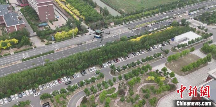 「空の生命回廊」を構築、天津初のドローン低空医療配送輸送専用ルートの試験飛行に成功―中国
