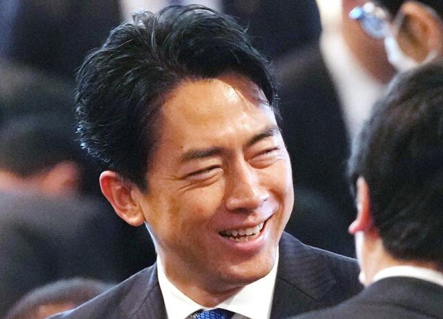 小泉進次郎｢私は江藤農相と違う｡自分で米を買った経験がある｣いや自分で買うのが普通だろw