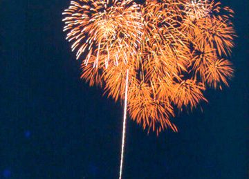 【値上げラッシュ】土浦全国花火競技大会 チケット代、「桟敷席」は２０００円値上げ、「イス席」も１０００円値上げ